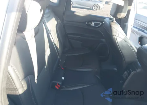 2024 Jeep Compass Trailhawk 4X4 z USA, uszkodzony, nr VIN 3C4NJDDN8RT149756